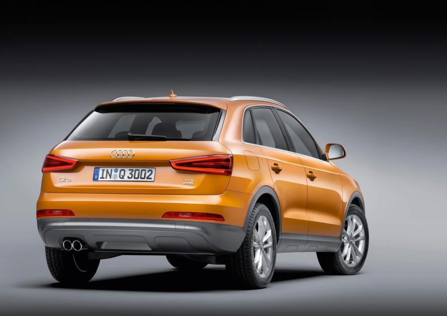  Audi Q3 2.0 TDI Quattro (8U) 2011 года  (WW) (фото 37 из 65)